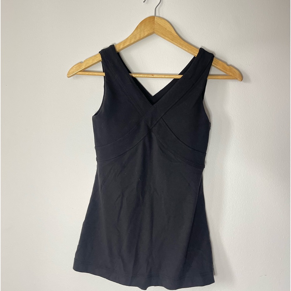 Luluemon V Neck Tank - Picture 3 of 5